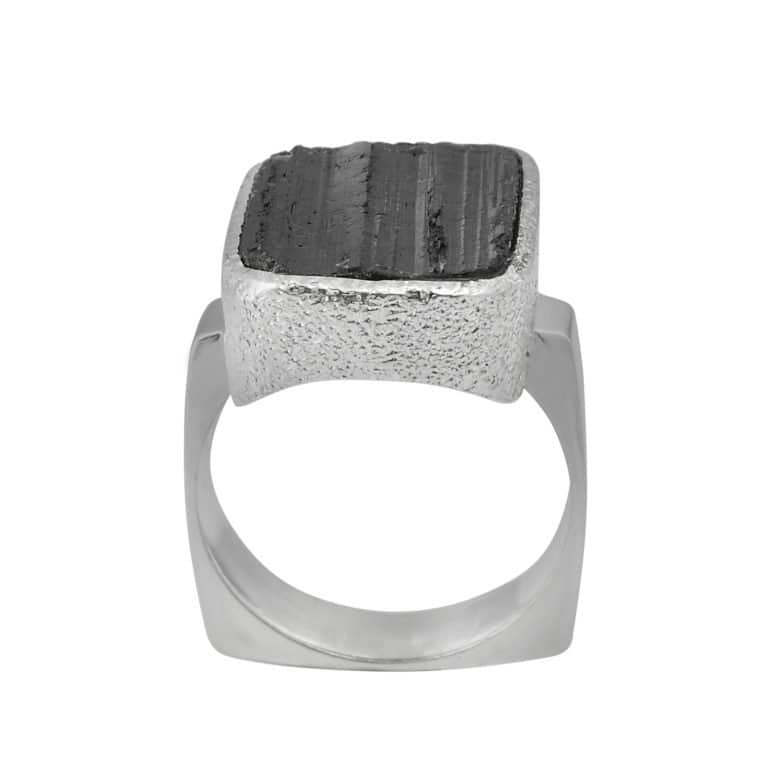 Ring mit Schwarzem Turmalin aus 925 Silber