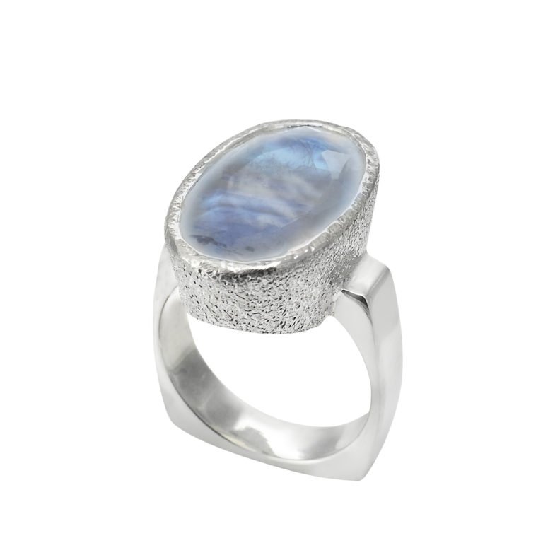 Ring mit facettiertem Mondstein aus 925 Silber – Größe 57.5