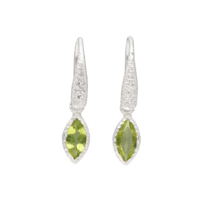 Earrings with peridot made of 925 silver