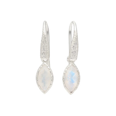 Earrings with moonstone made of 925 silver