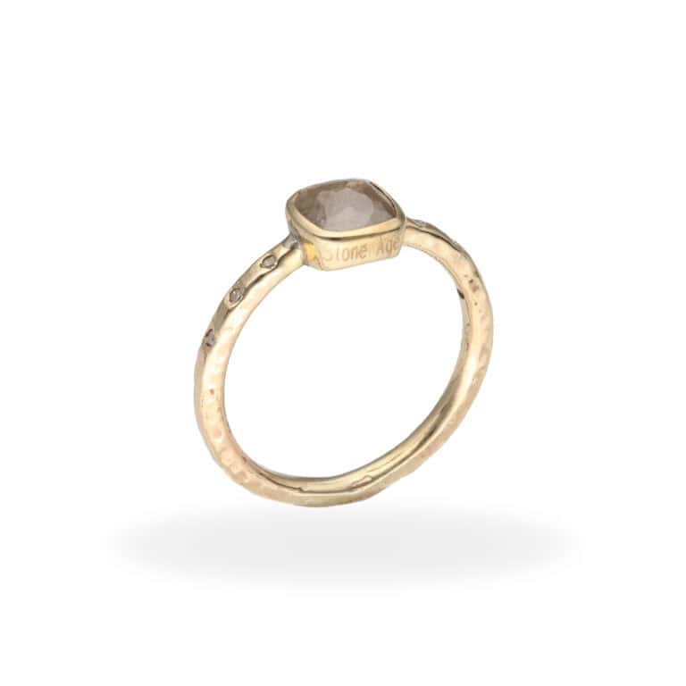 R-GST-007 | Ring mit Rohdiamant & Diamanten aus 333 Gold – Bild 4
