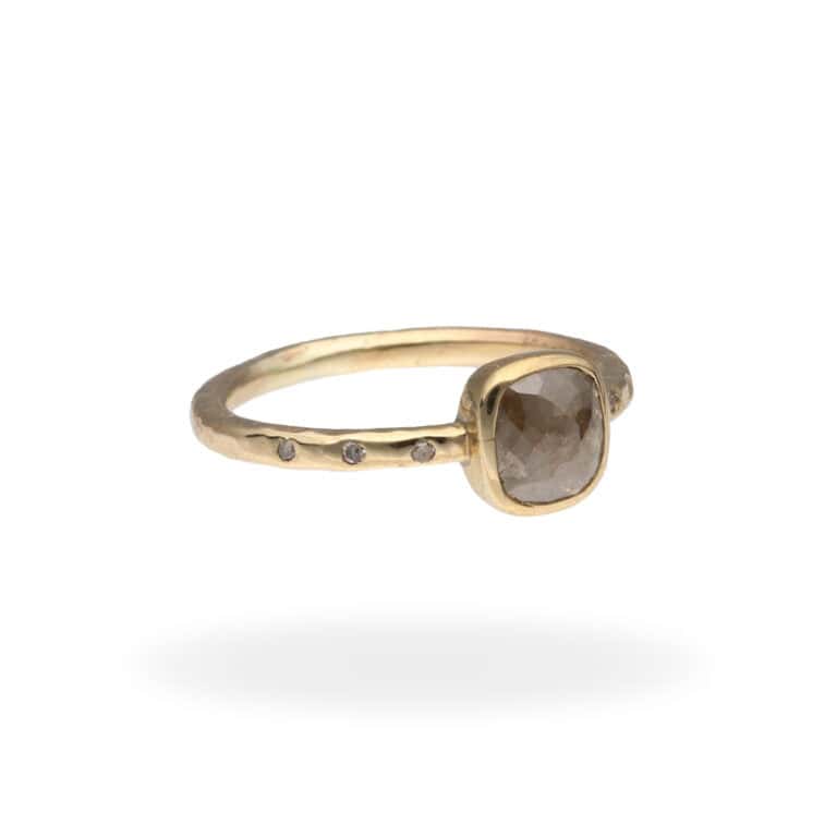 R-GST-007 | Ring mit Rohdiamant & Diamanten aus 333 Gold – Bild 3