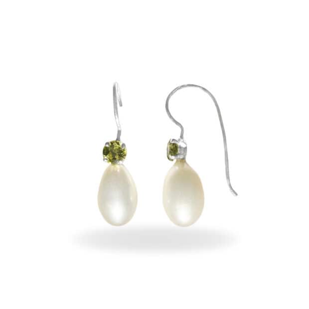 Earrings with pearl and peridot made of 925 silver